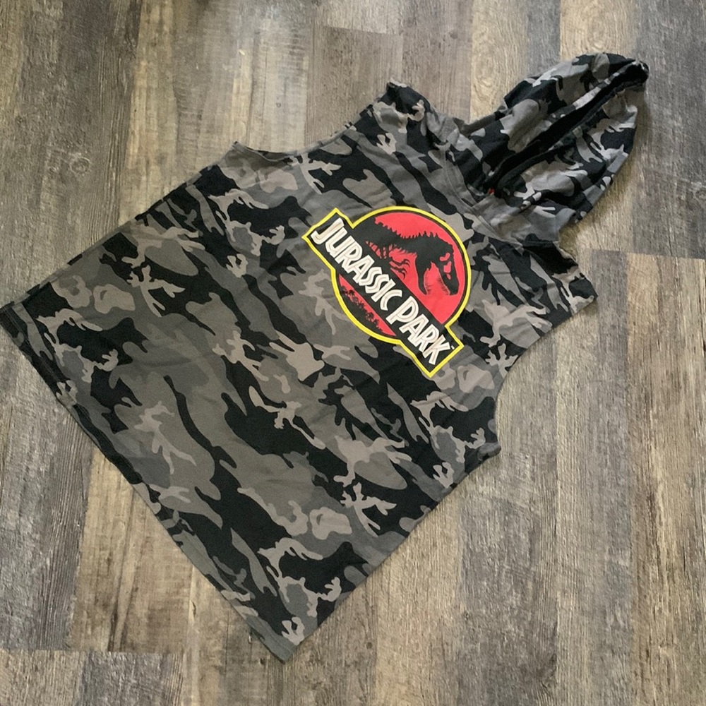 Camo print Jurassic Park hoodie tank
